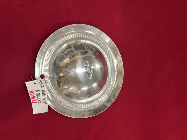 1953 Hub Cap - Image 2