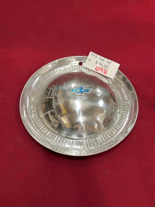 1953 Hub Cap - Image 2