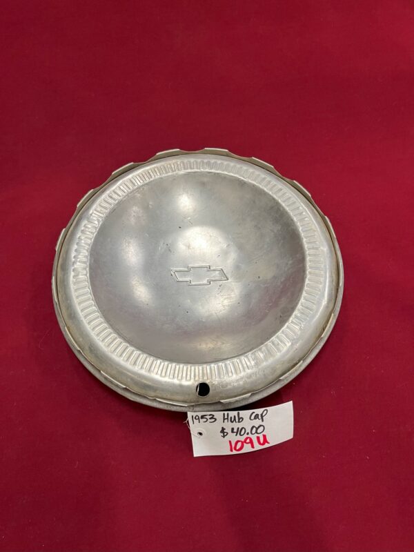 1953 Hub Cap - Image 4