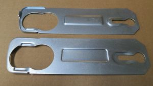 1953-54 Sedan Outside Door Handle Retain