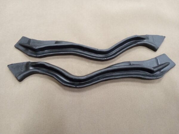 1949-1952 Convertible/Hardtop Front Door Hinge Pillar Weatherstrip